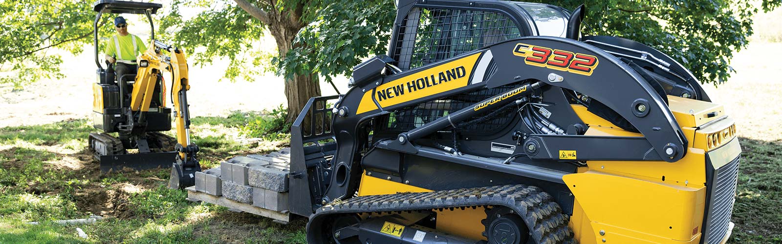 New Holland Tracked Skidsteer